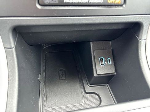 Certified 2024 Ford Edge SEL w/ Convenience Package image 32