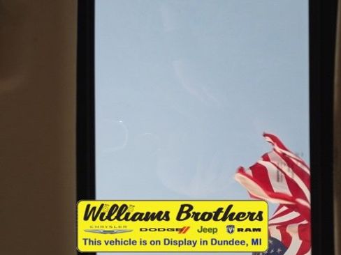 Used 2013 Chrysler 200 Limited w/ Sun/Sound Group image 23