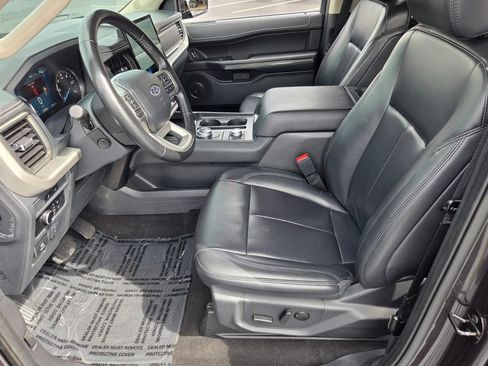 Used 2024 Ford Expedition Max XLT AWD/4WD image 9