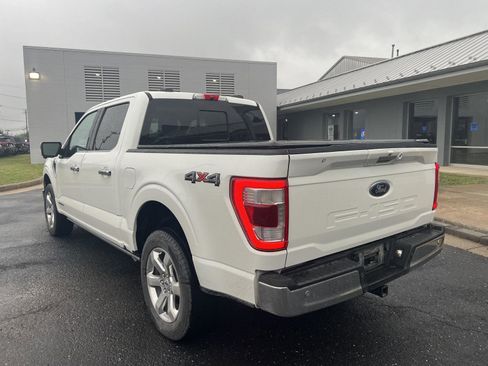 Used 2021 Ford F150 Lariat w/ Equipment Group 502A High AWD/4WD image 3