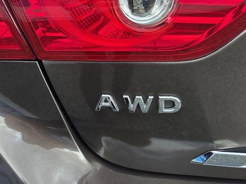 Used 2014 INFINITI Q50 Premium w/ Deluxe Touring Package AWD/4WD image 9