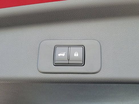 Used 2025 Nissan Murano SV AWD/4WD image 16