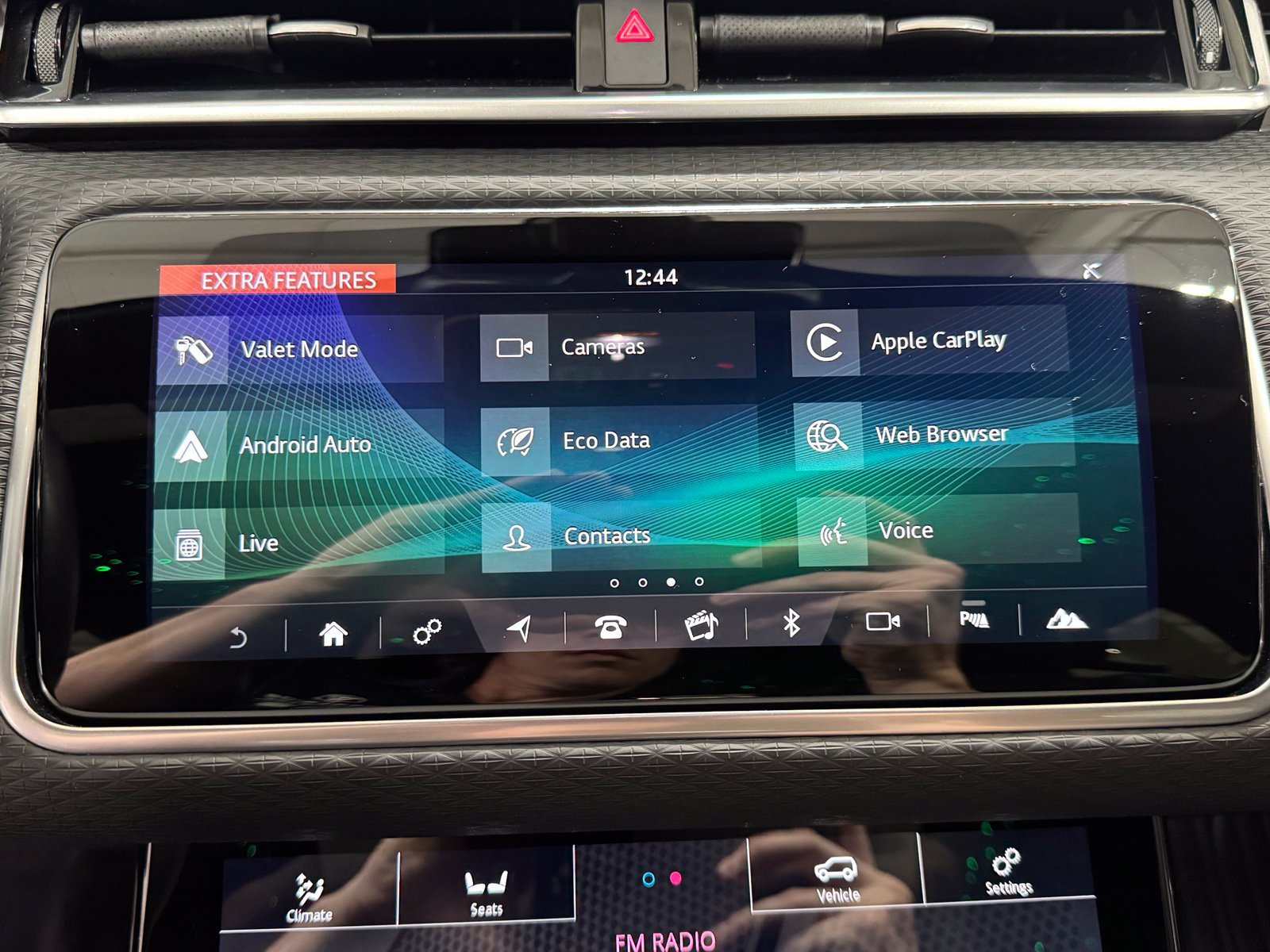Used 2020 Land Rover Range Rover Velar R-Dynamic S AWD/4WD image 30