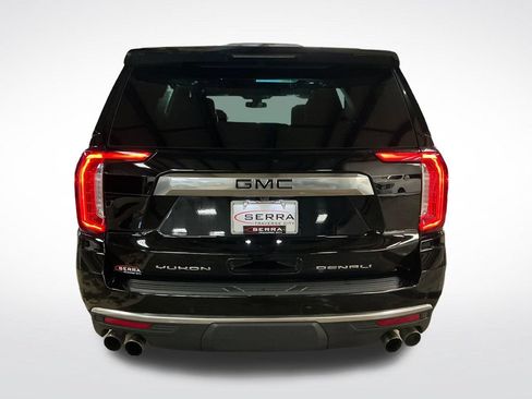 Used 2021 GMC Yukon Denali AWD/4WD image 4