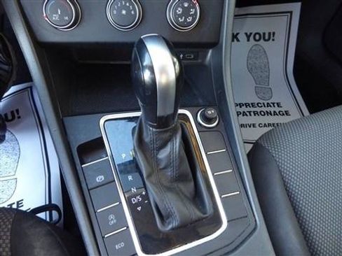 Used 2021 Volkswagen Jetta S w/ Driver Assistance Package image 11