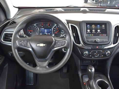 Used 2021 Chevrolet Equinox LT FWD image 3