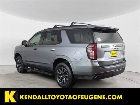 Used 2022 Chevrolet Tahoe Z71 w/ Z71 Off-Road Package image 3