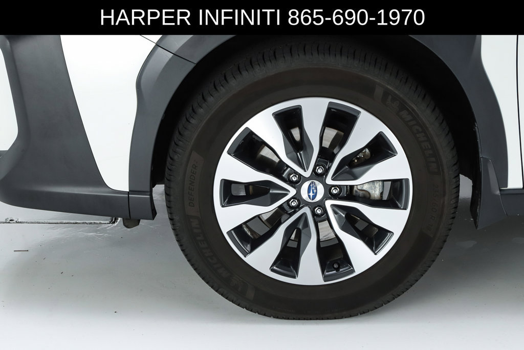 Used 2023 Subaru Outback Touring XT AWD/4WD image 5