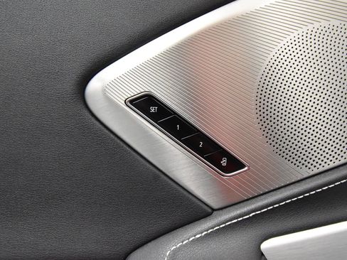 Used 2020 Chevrolet Corvette Stingray Preferred Cpe w/ 2LT image 21