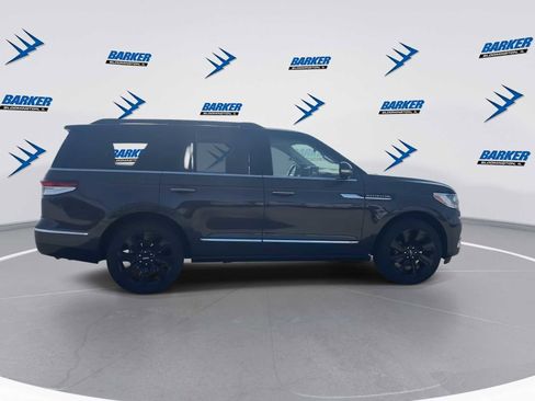 Used 2023 Lincoln Navigator Black Label image 9