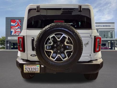 Used 2026 Ford Bronco Outer Banks AWD/4WD image 24