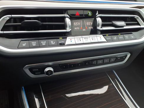 Used 2021 BMW X5 xDrive45e w/ Premium Package 2 image 32