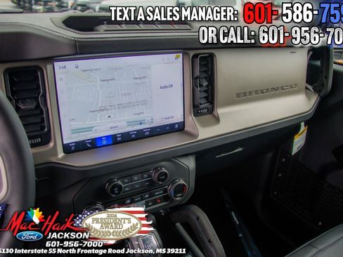 New 2026 Ford Bronco Outer Banks w/ Sasquatch Package AWD/4WD image 14