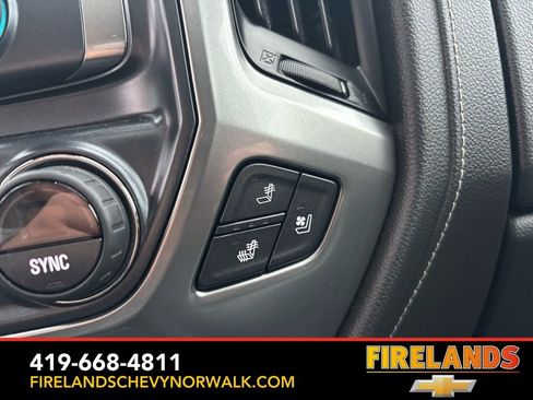 Used 2017 Chevrolet Silverado 2500 LTZ image 28