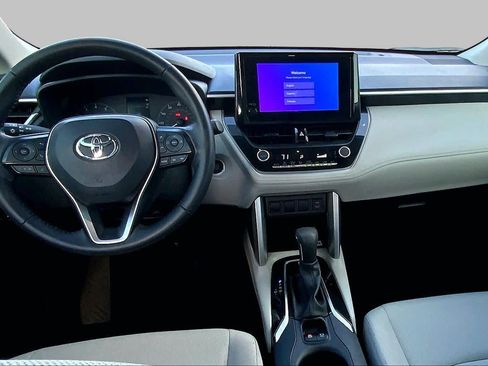 Certified 2023 Toyota Corolla Cross LE FWD image 16