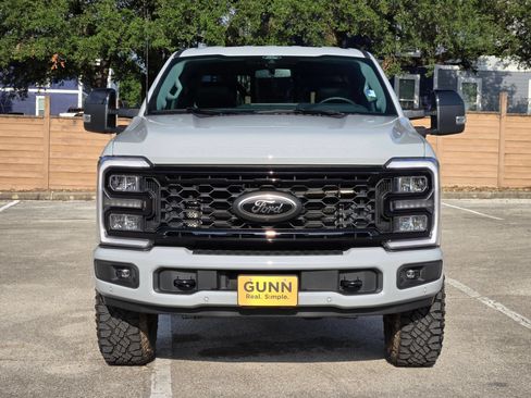 Used 2025 Ford F250 Lariat w/ Lariat Ultimate Package AWD/4WD image 8