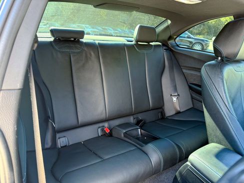 Used 2018 BMW M2 image 7