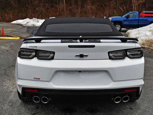 Used 2020 Chevrolet Camaro SS image 10