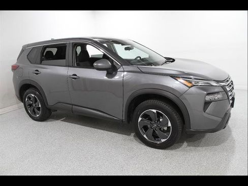 Used 2026 Nissan Rogue SV AWD/4WD image 1