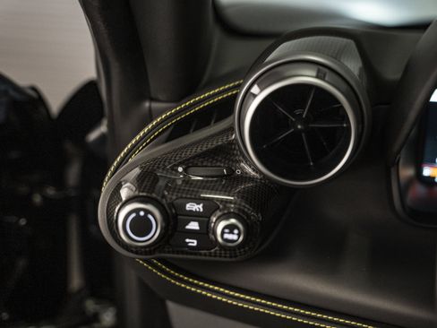 Certified 2022 Ferrari F8 Tributo RWD image 56