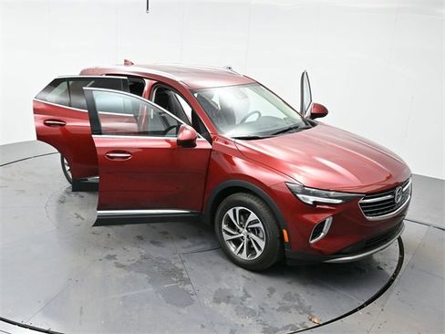 Used 2023 Buick Envision Essence image 45