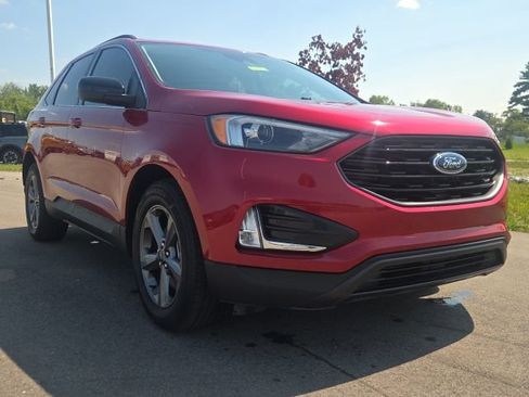 Used 2022 Ford Edge SEL w/ Sport Appearance Package AWD/4WD image 1