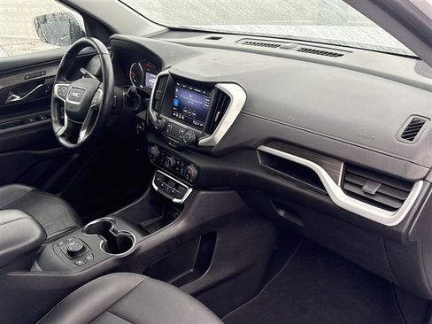 Certified 2023 GMC Terrain SLT image 27