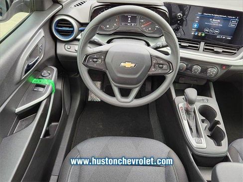 New 2026 Chevrolet Trax LS image 11