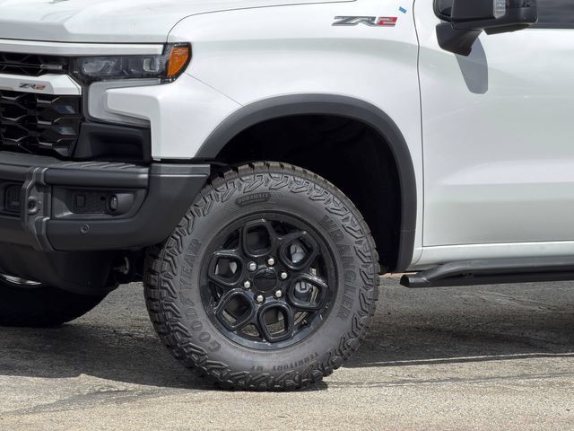 New 2026 Chevrolet Silverado 1500 ZR2 w/ ZR2 Bison Edition AWD/4WD image 9