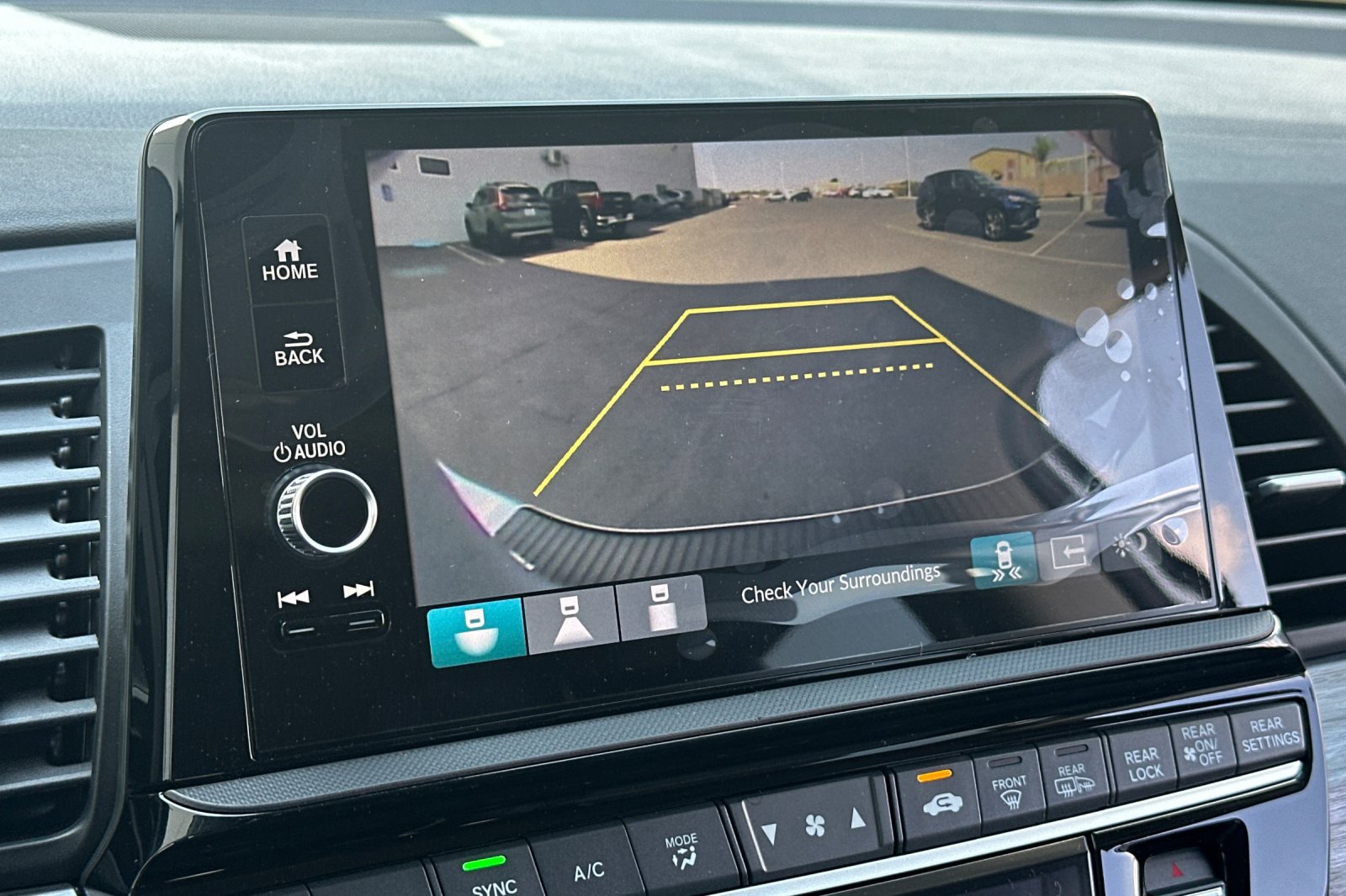 Certified 2026 Honda Odyssey Elite image 23