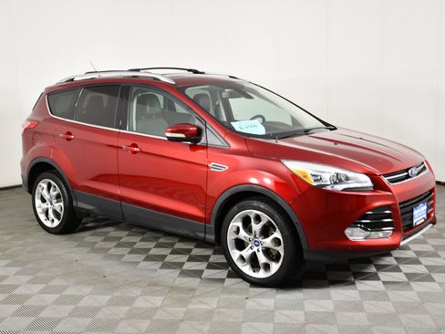 Used 2013 Ford Escape Titanium w/ Parking Technology Pkg AWD/4WD image 4