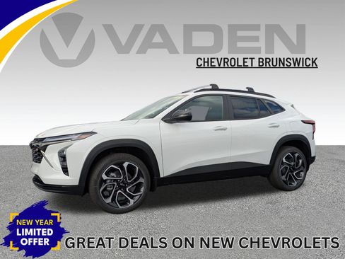 New 2026 Chevrolet Trax RS w/ Driver Confidence Package image 1