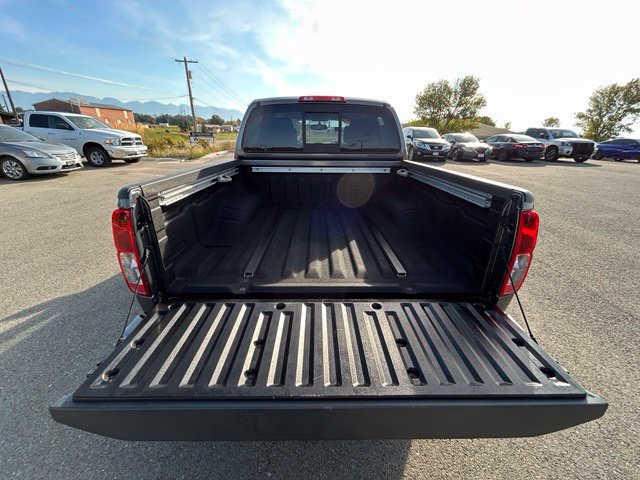 Used 2021 Nissan Frontier SV w/ Midnight Edition Floor Mats AWD/4WD image 10