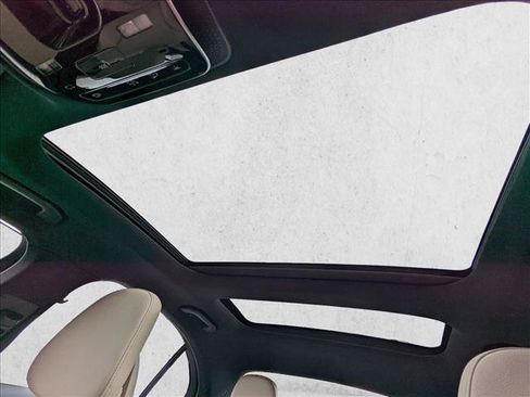 Certified 2025 Mercedes-Benz C 300 4MATIC Sedan image 14