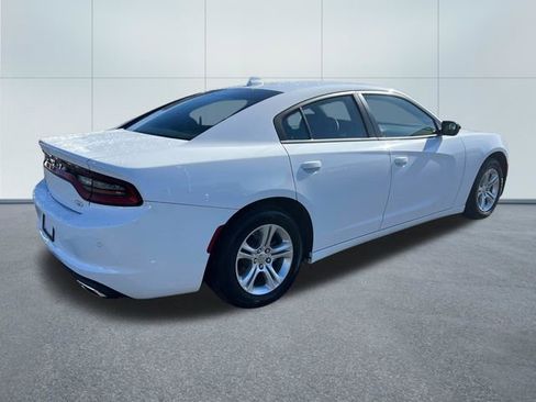 Used 2023 Dodge Charger SXT w/ Cold Weather Package RWD image 3