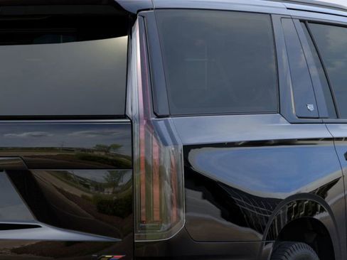 New 2026 Cadillac Escalade ESV V image 11