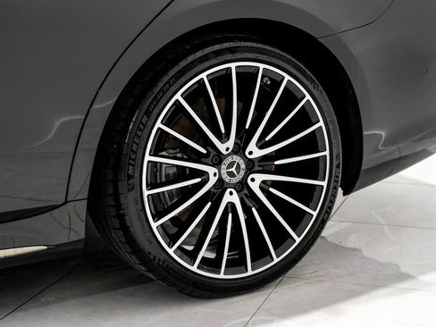 Used 2023 Mercedes-Benz S 580 4MATIC Sedan w/ AMG Line image 52