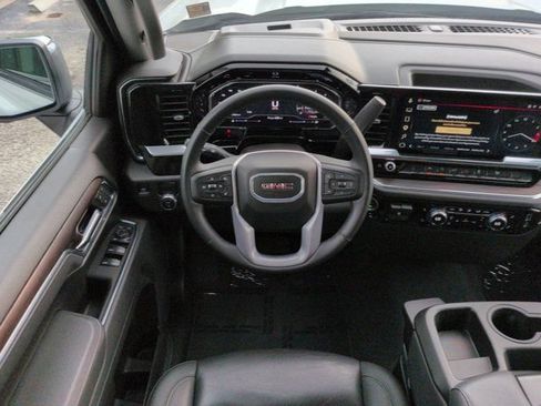 Used 2025 GMC Sierra 1500 SLT RWD image 15