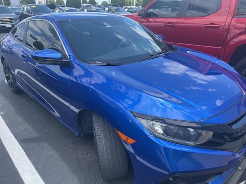 Used 2019 Honda Civic Sport image 3