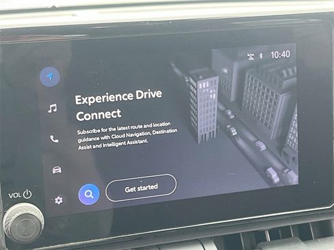 Used 2024 Toyota RAV4 SE w/ Weather & Moonroof Package image 13