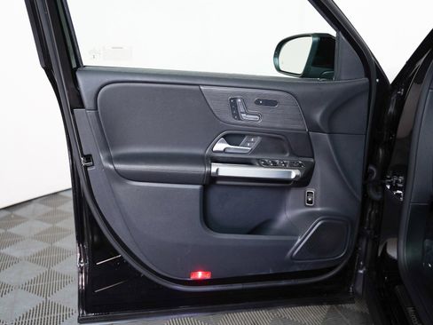 Certified 2022 Mercedes-Benz GLB 250 4MATIC w/ AMG Line image 24