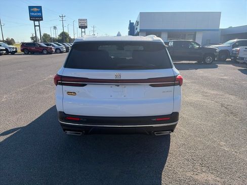 New 2026 Buick Enclave Preferred w/ LPO, Floor Liner Package FWD image 5