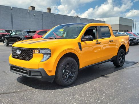 New 2026 Ford Maverick XLT w/ Equipment Group 301A AWD/4WD image 8