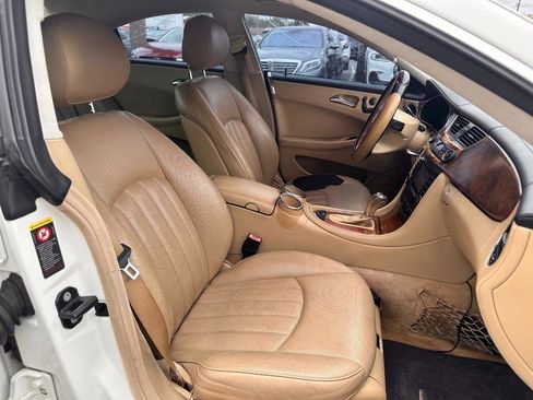 Used 2006 Mercedes-Benz CLS 500 image 18