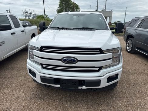 Used 2019 Ford F150 Lariat w/ Equipment Group 502A Luxury AWD/4WD image 2