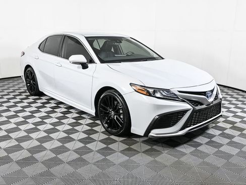 Used 2024 Toyota Camry XSE image 26