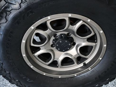 Used 2014 Jeep Wrangler Unlimited Sahara AWD/4WD image 59