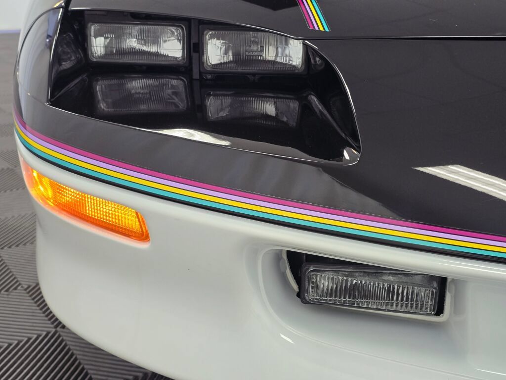 Used 1993 Chevrolet Camaro Z28 RWD image 39