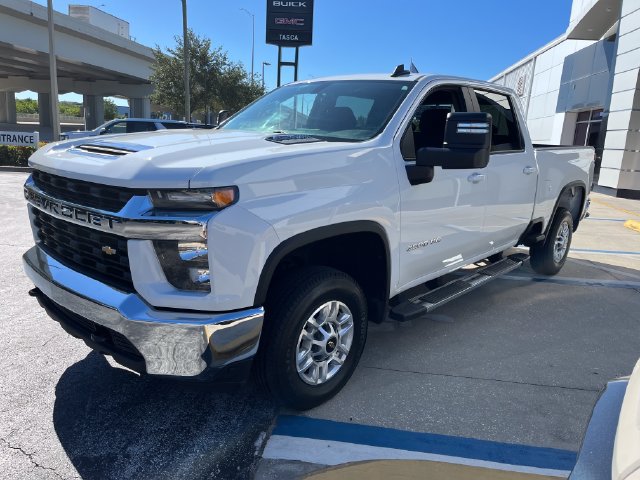 Used 2023 Chevrolet Silverado 2500 LT AWD/4WD image 3