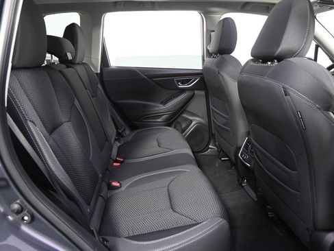 Used 2024 Subaru Forester Premium AWD/4WD image 18